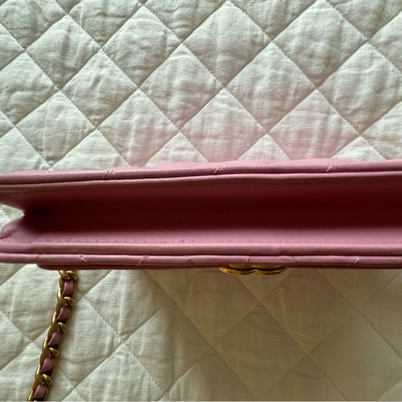 Chanel - 22S pink WOC bag **rare / perfect condition** - Picture 9 of 9